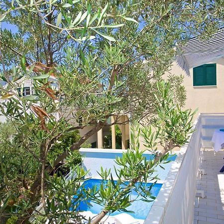 Villa Hedonica ซาบอริซ ภายนอก รูปภาพ